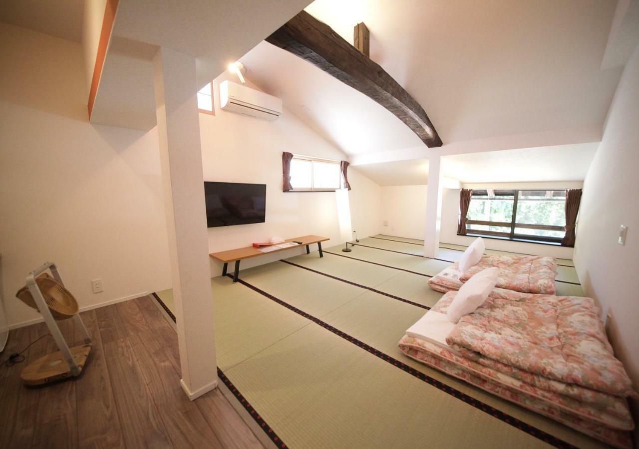 Готель Shirakawago Terrace Екстер'єр фото